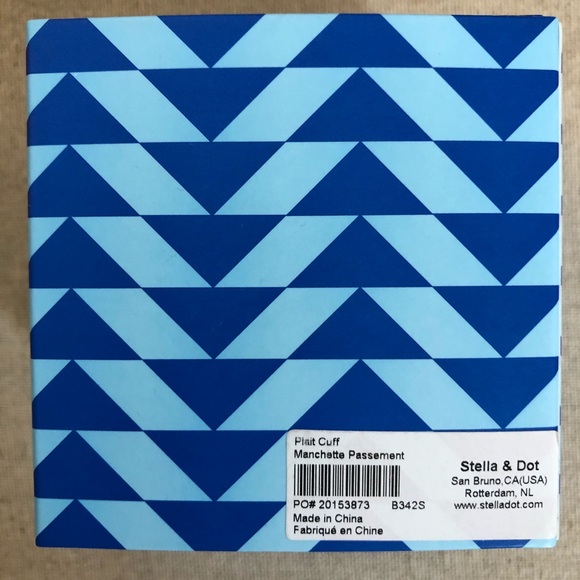 Stella & Dot Plait Cuff New in Box - Picture 6 of 7